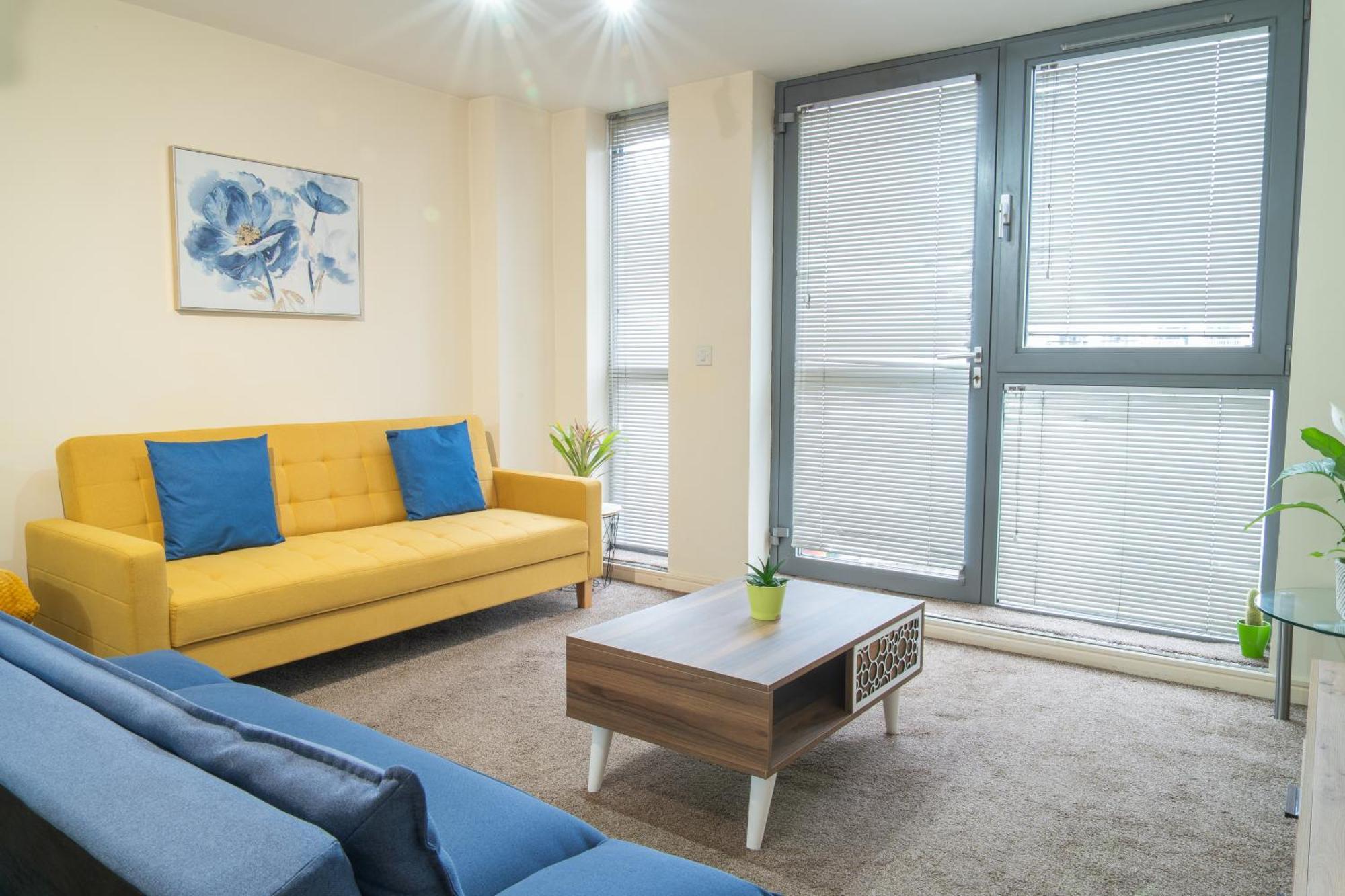 Stay In Our Stylish Flat! & Secure Building & Sleeps Up To 4 バーミンガム エクステリア 写真