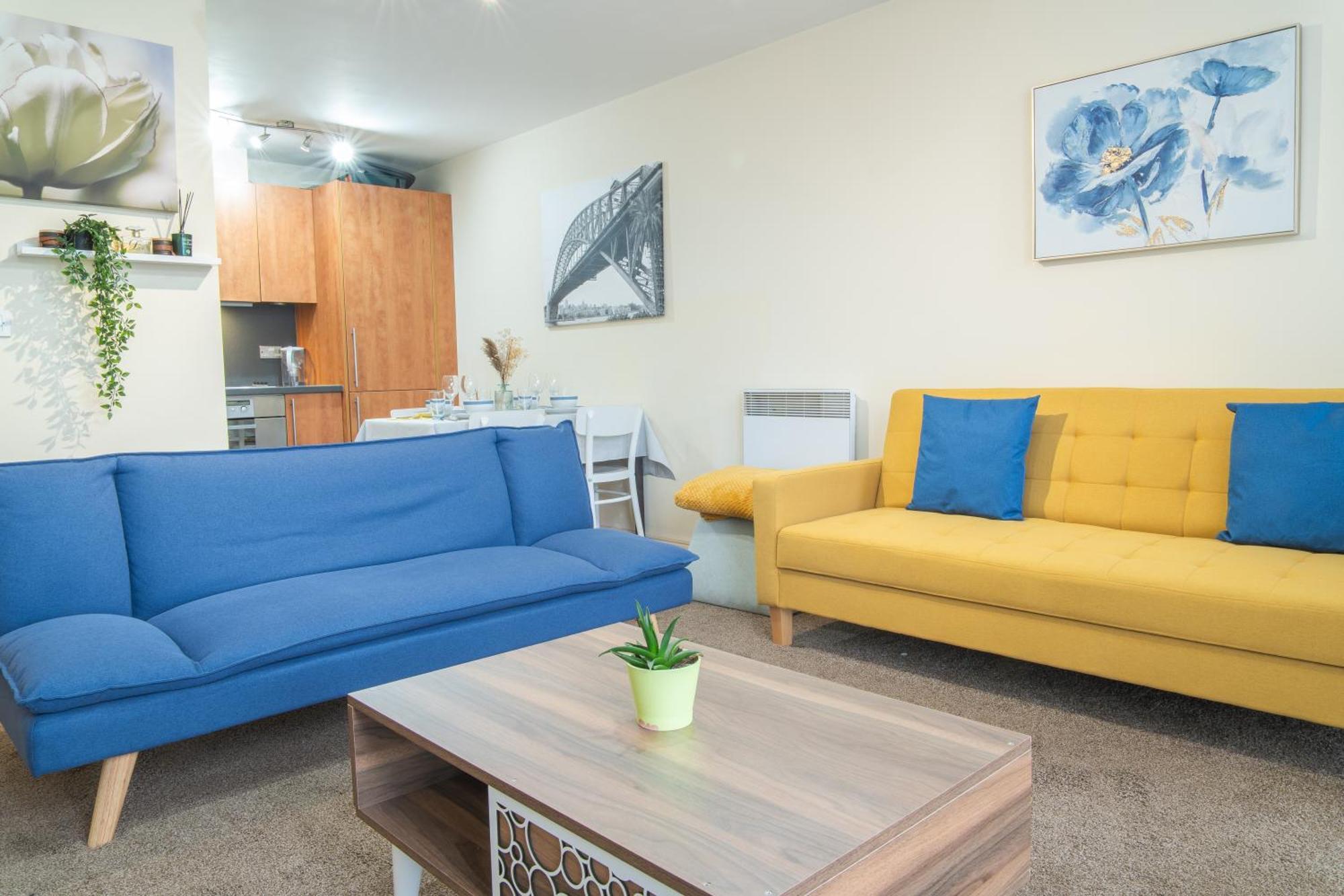 Stay In Our Stylish Flat! & Secure Building & Sleeps Up To 4 バーミンガム エクステリア 写真