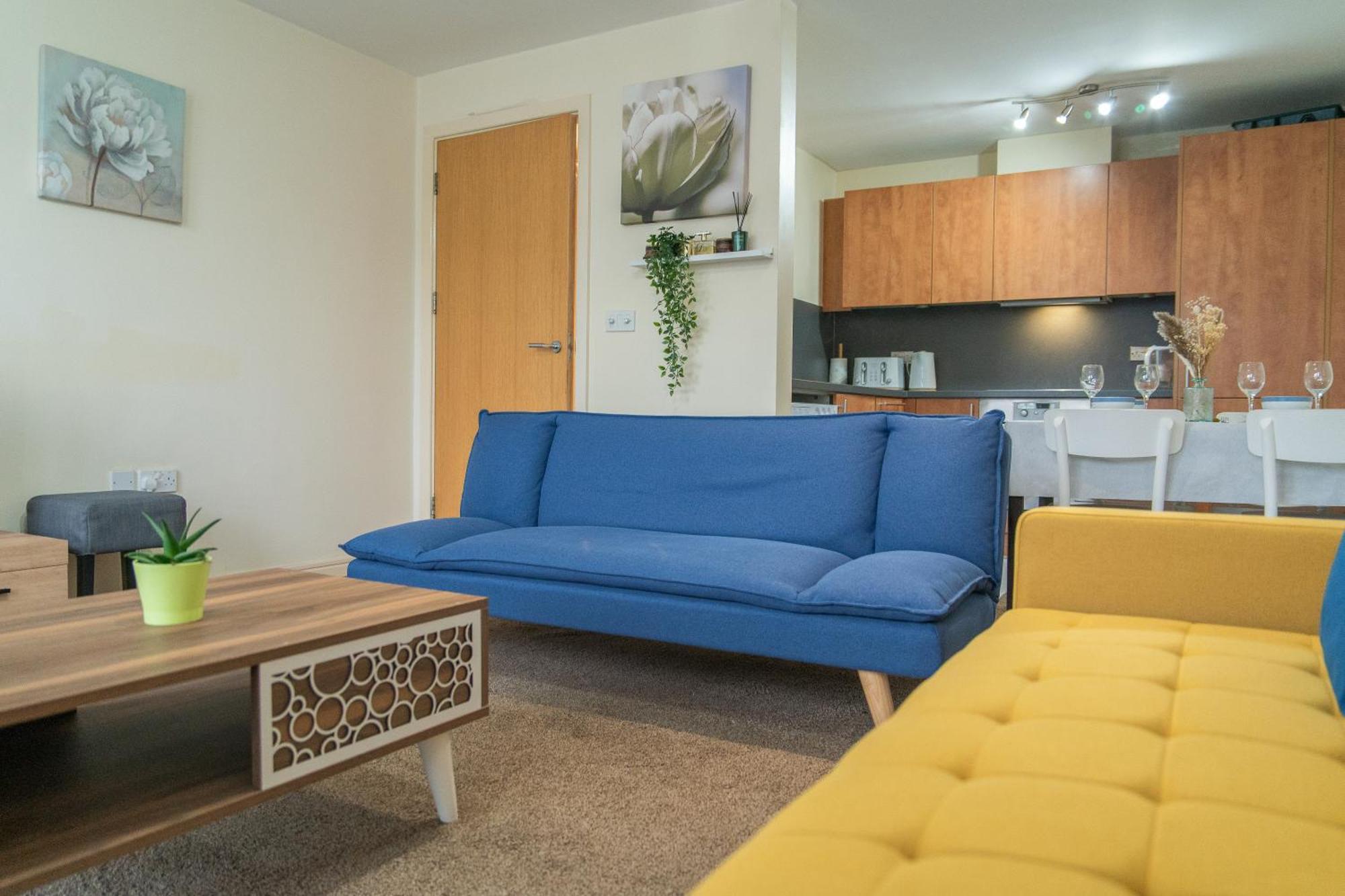 Stay In Our Stylish Flat! & Secure Building & Sleeps Up To 4 バーミンガム エクステリア 写真