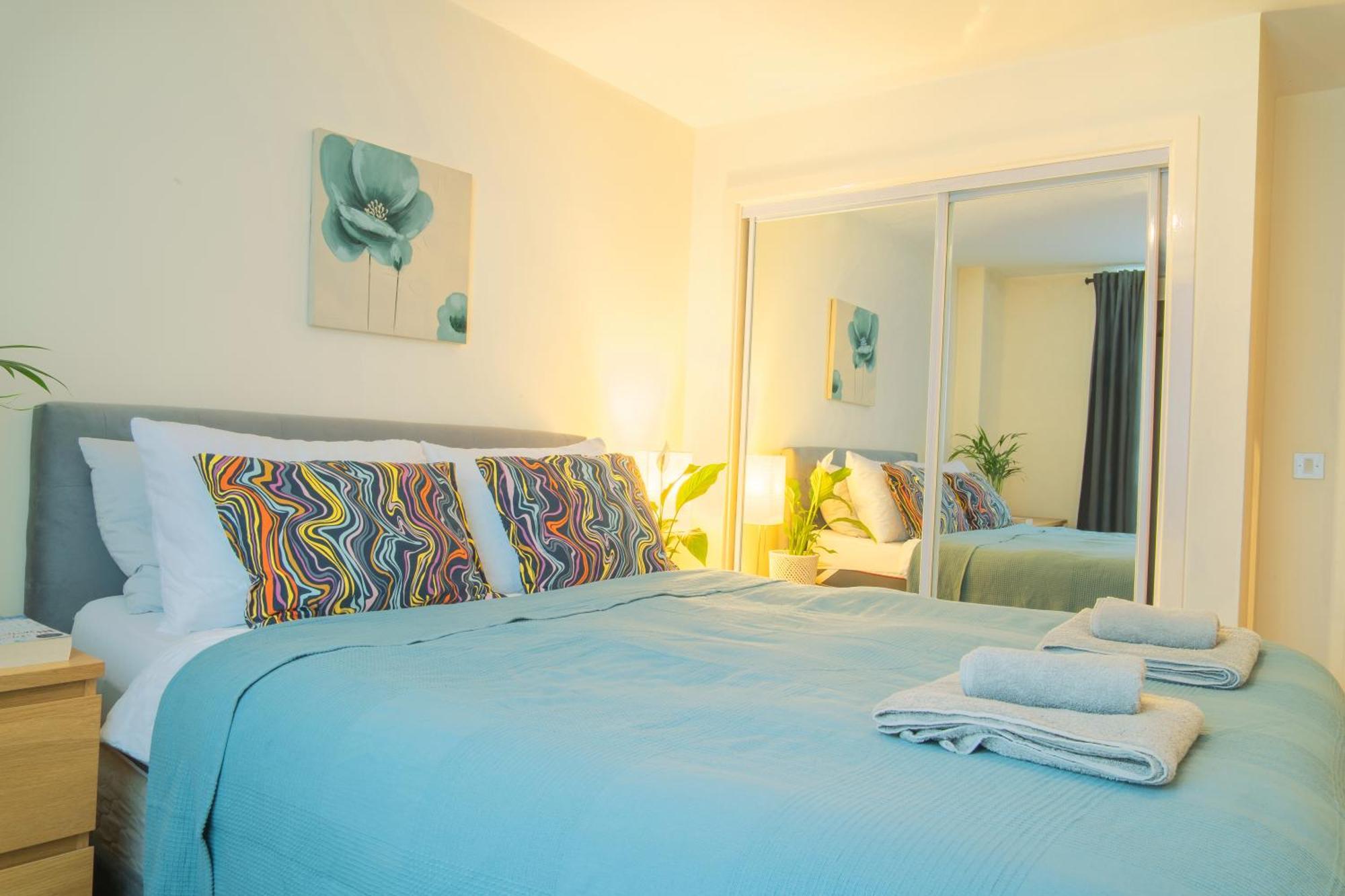 Stay In Our Stylish Flat! & Secure Building & Sleeps Up To 4 バーミンガム エクステリア 写真