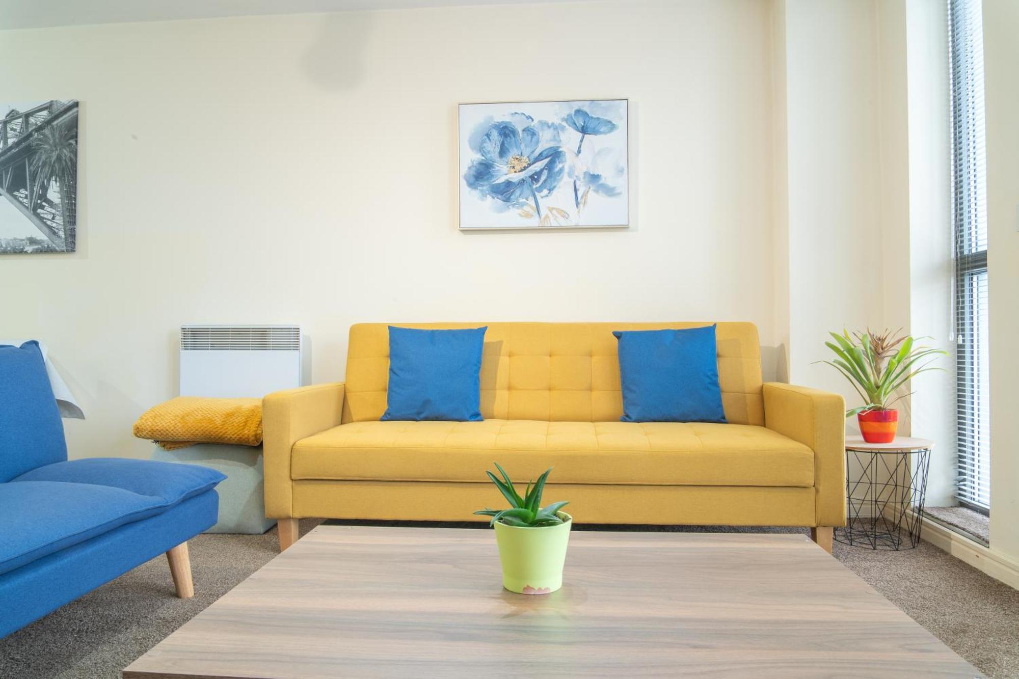 Stay In Our Stylish Flat! & Secure Building & Sleeps Up To 4 バーミンガム エクステリア 写真